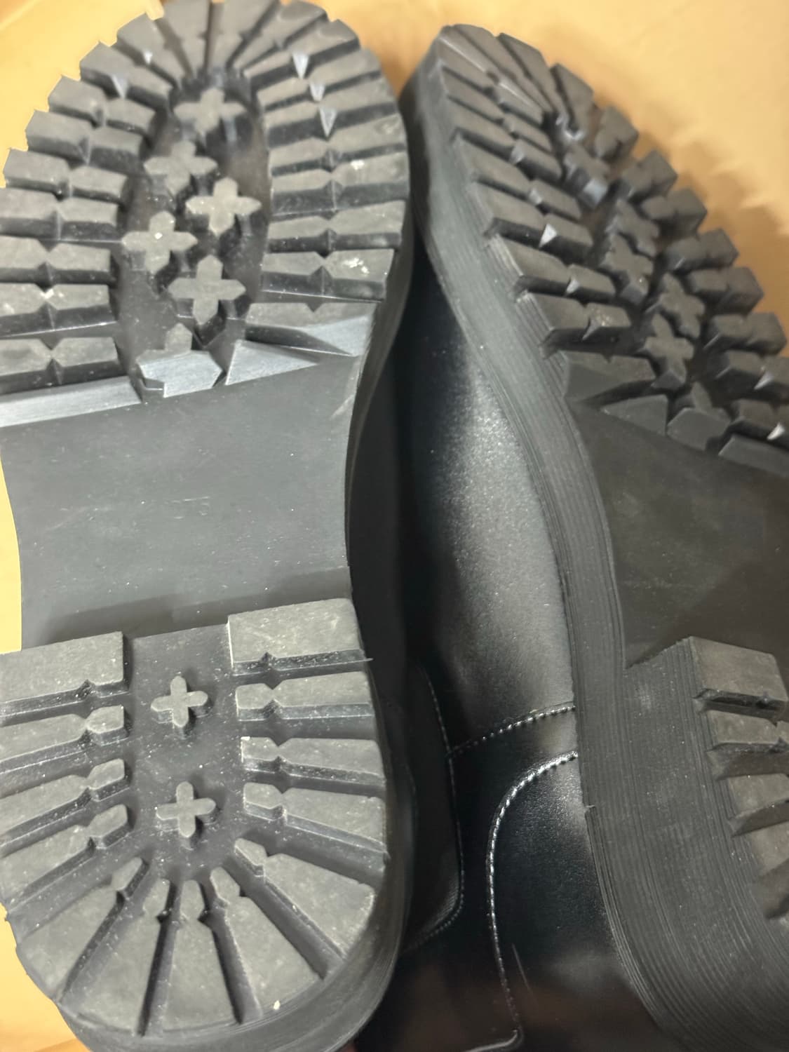 (새상품) 남자 천연 소가죽 키높이 첼시 부츠 275 상품이미지3