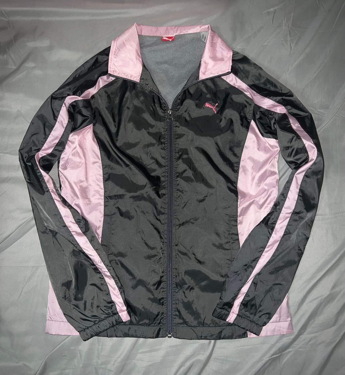 ✨Puma✨ pink gray windbreaker 올드스쿨 바람막이 상품이미지3