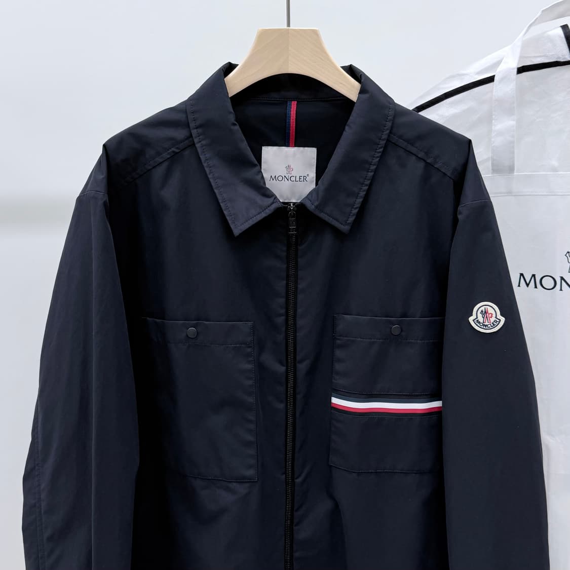 [S급/7] 몽클레어 아카히토 오버셔츠 바람막이 자켓 블랙 상품이미지2