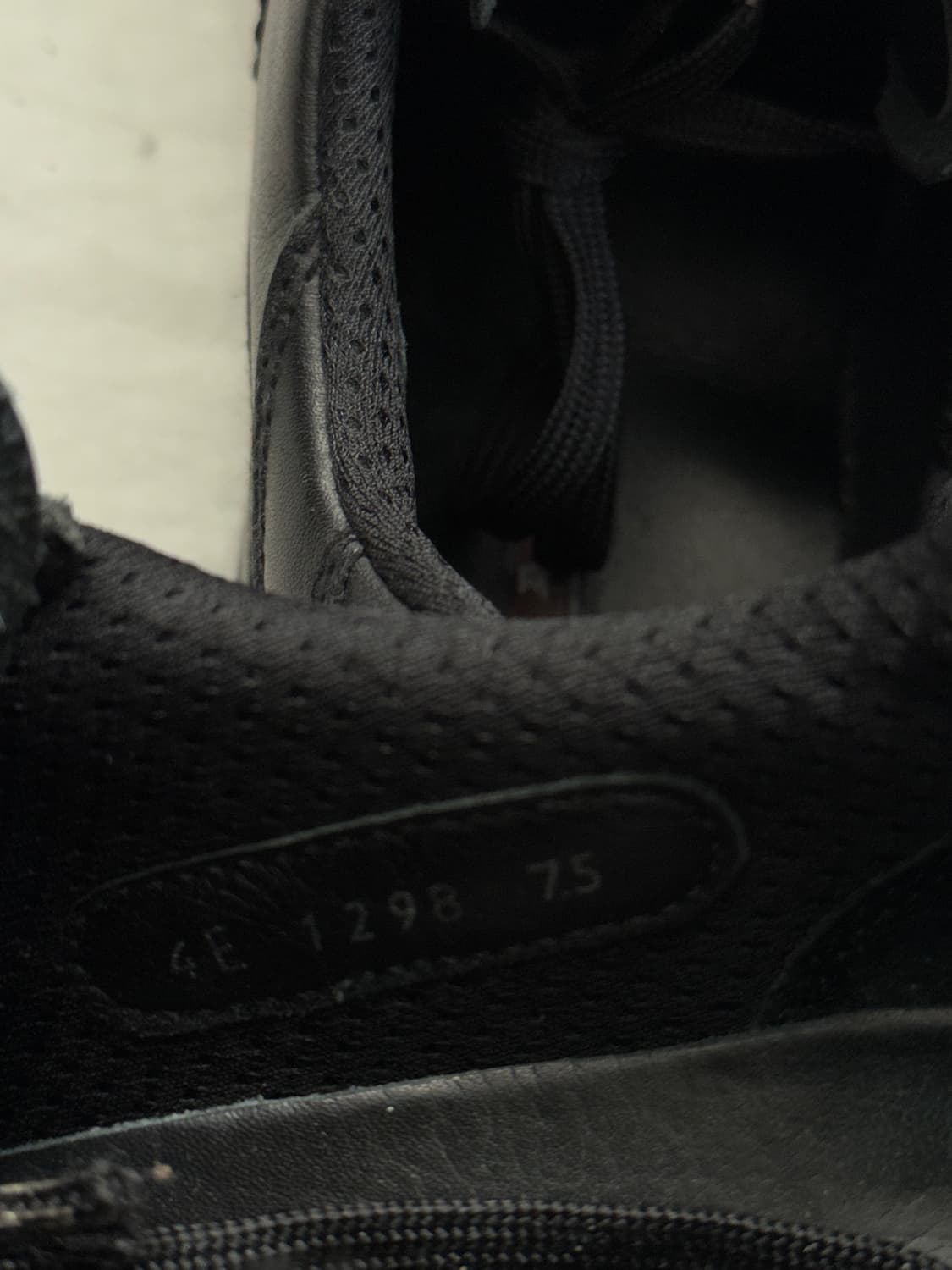 프라다 스포츠 아메리카컵 트리플블랙 스니커즈 상품이미지5