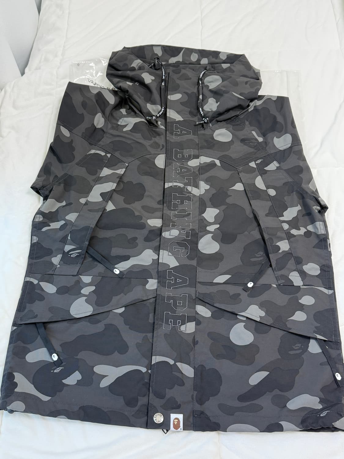 오늘만 세일 (새상품) 베이프 컬러 카모 스노우보드 자켓 블랙 후드 상품이미지3