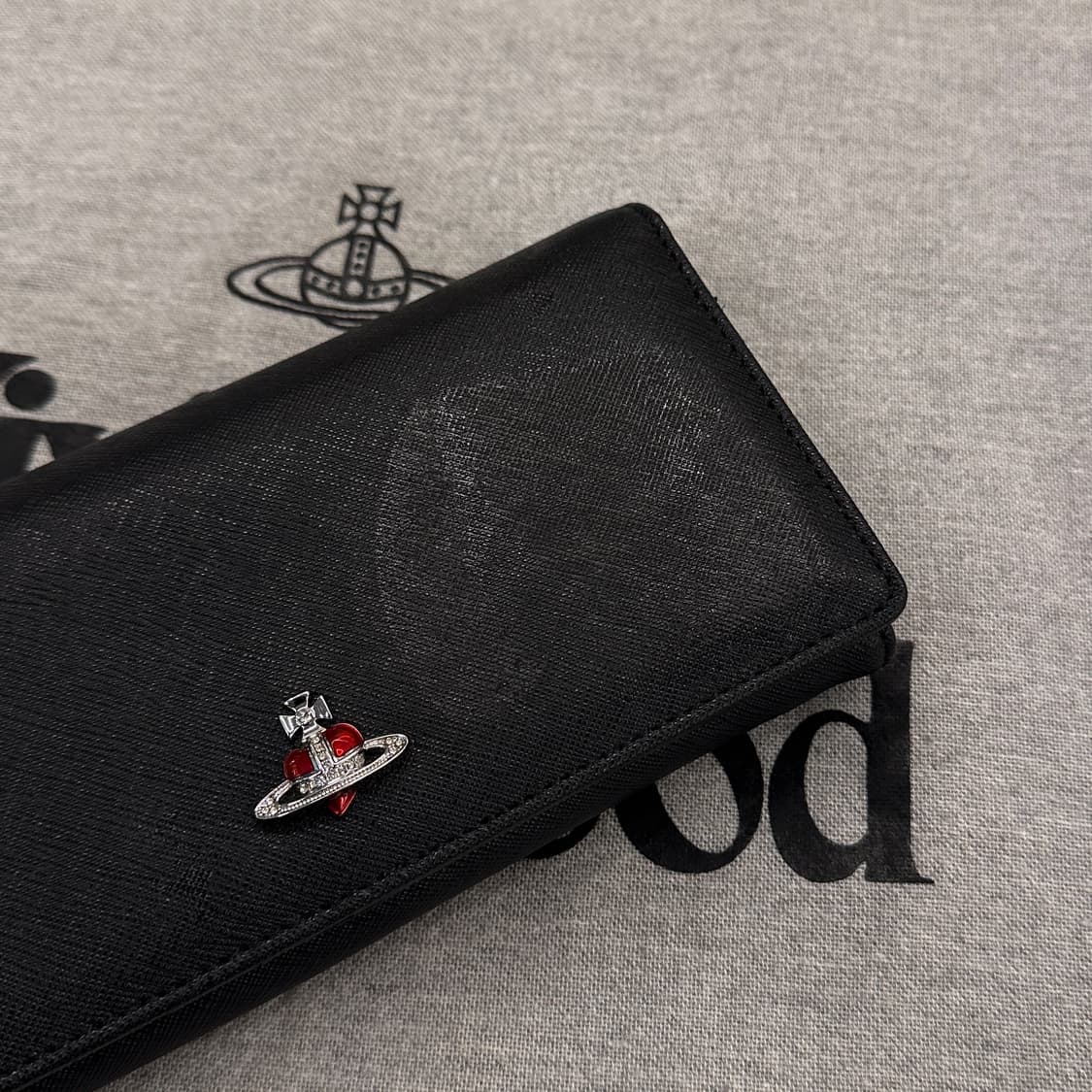 비비안웨스트우드 오브 사피아노 가죽 장지갑 상품이미지5