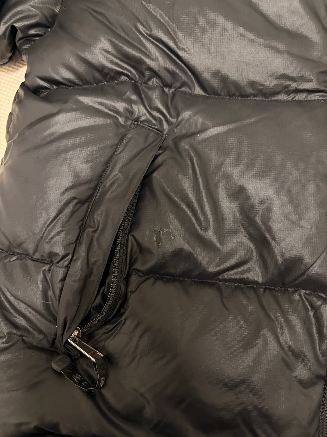 노스페이스 눕시 구스다운 700필 95 블랙 상품이미지4