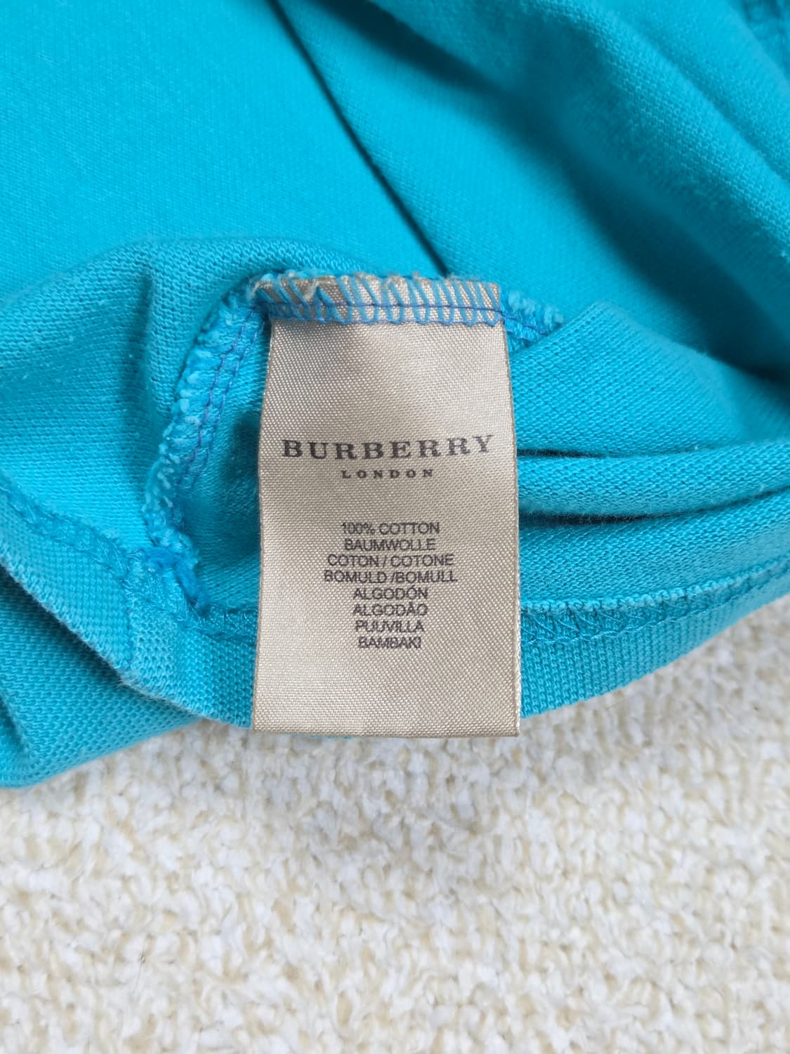 [버버리] 런던 슬림핏 기사 자수 피케 반팔 폴로 셔츠 | S00133 상품이미지4