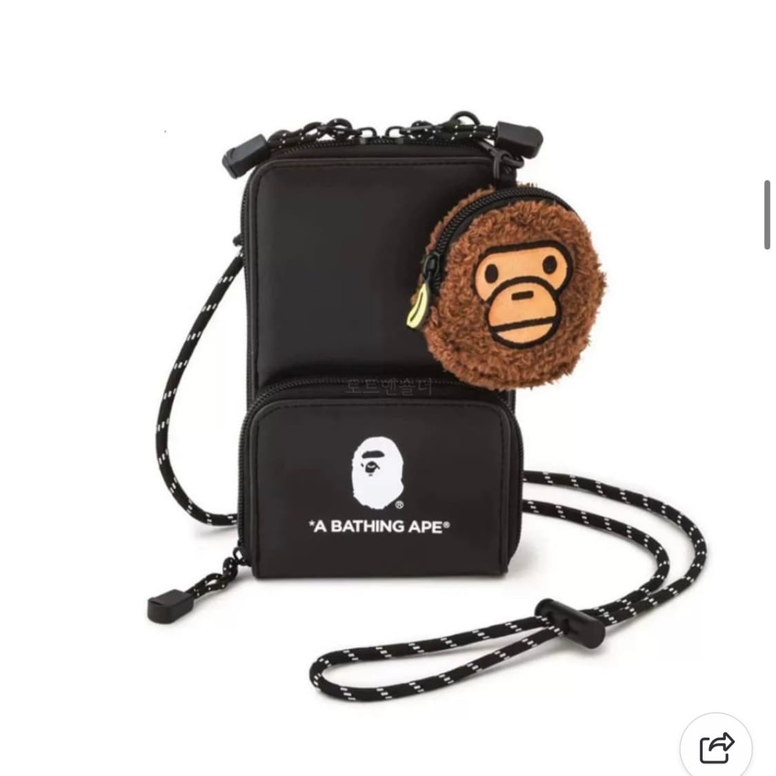 베이프 잡지부록 미니 크로스백 상품이미지1