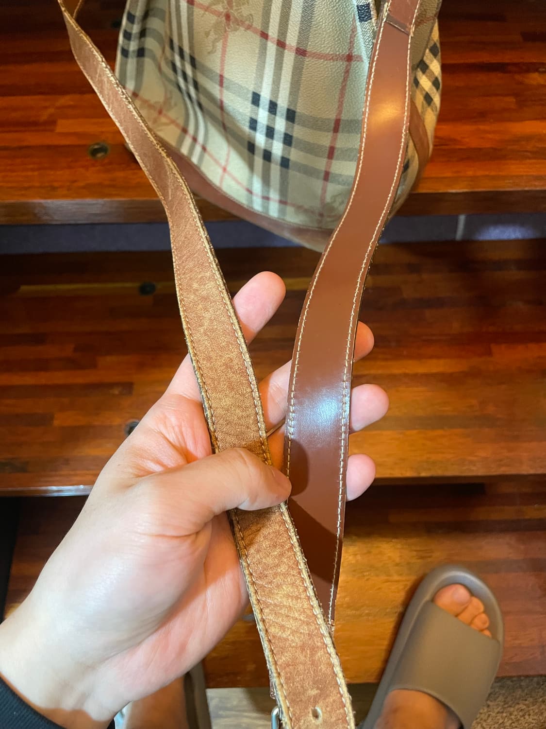 버버리 버킷백 00‘s 1인 소유 상품이미지4