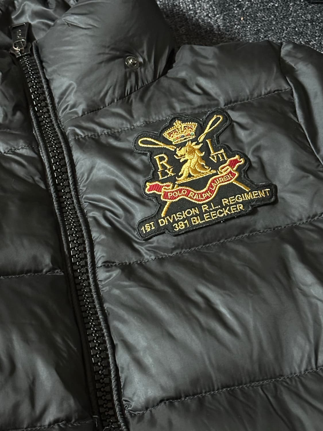 폴로 랄프로렌 R.L. Regiment 크레스트 덕 다운 패딩 상품이미지8