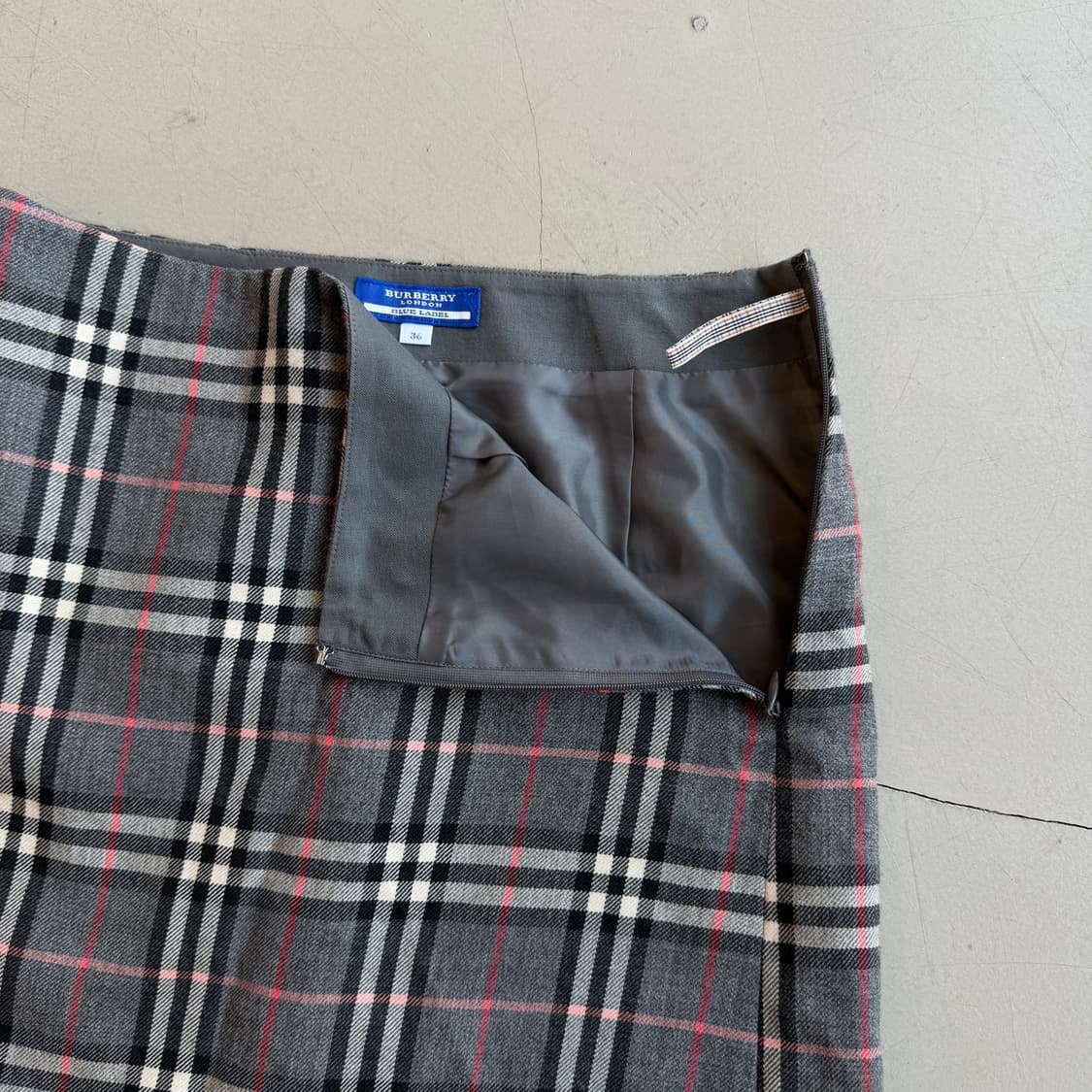 버버리 블루라벨 노바체크 스커트 상품이미지3
