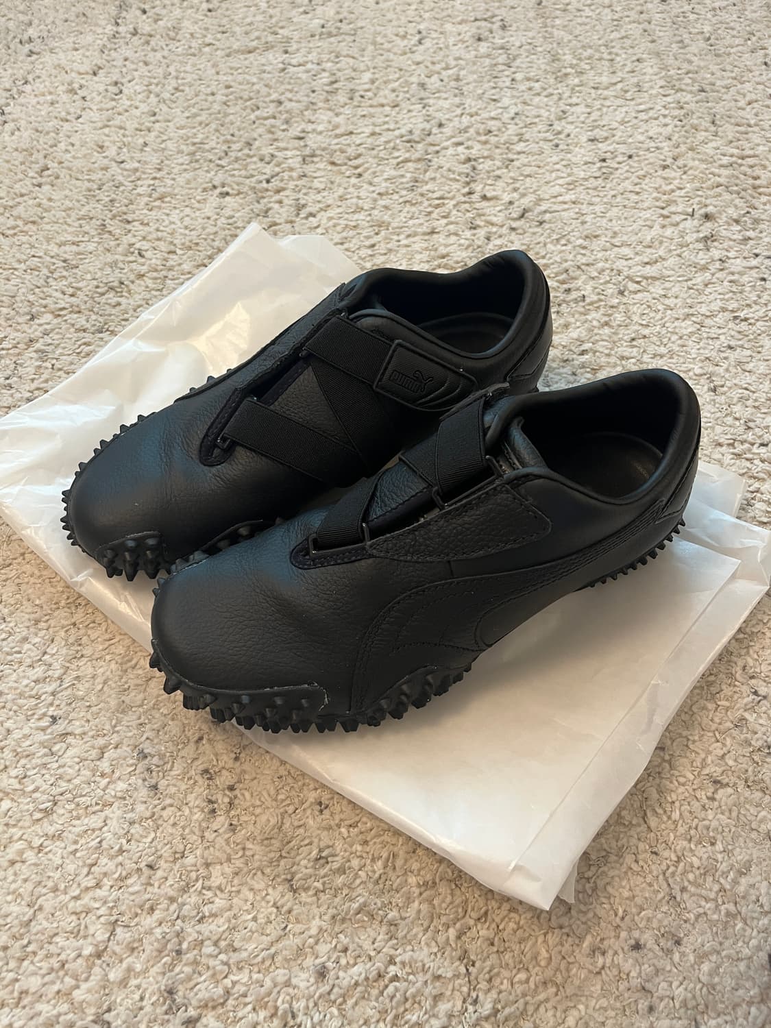 푸마 모스트로 레더 블랙 235 상품이미지1