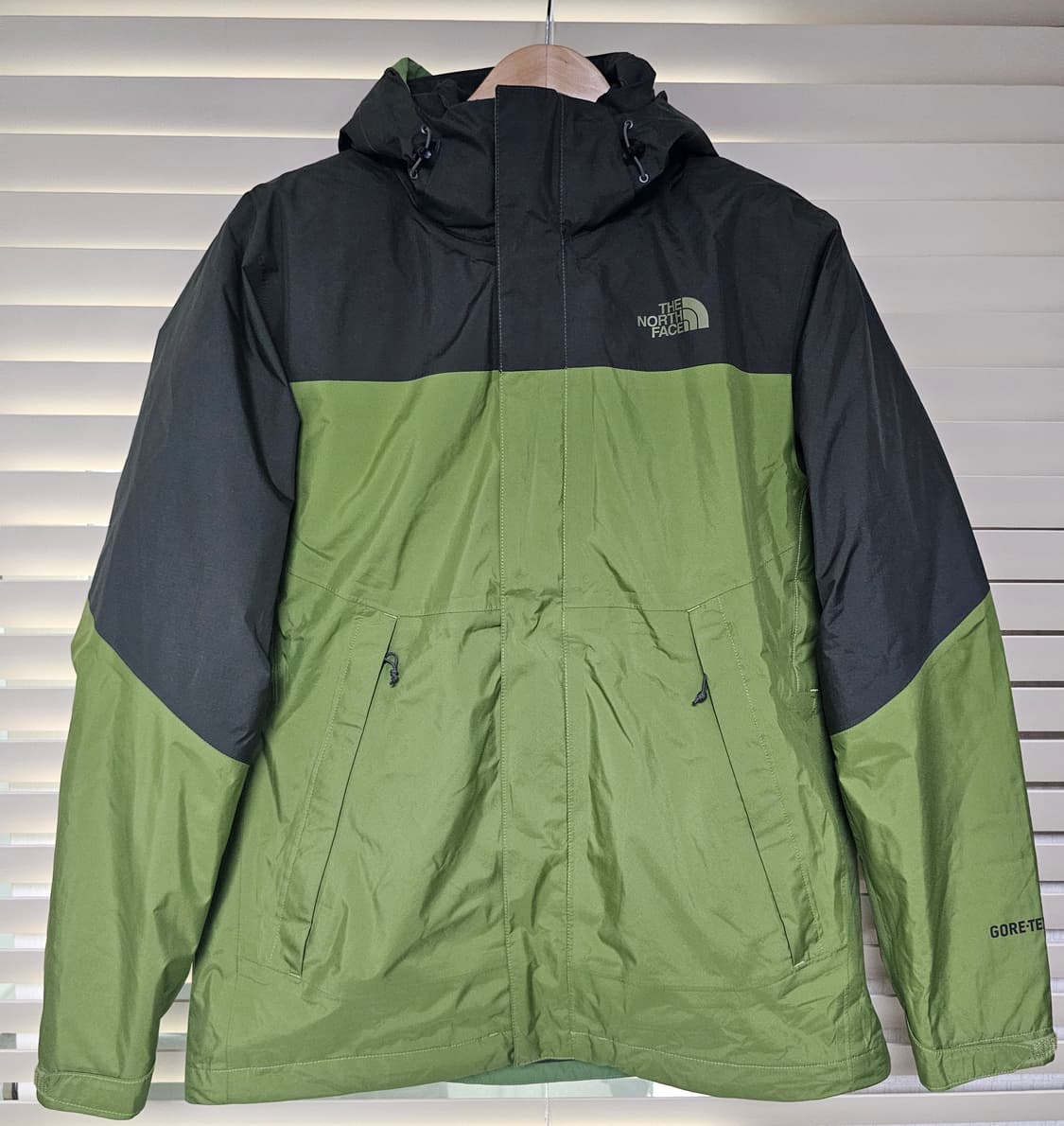 노스페이스 고어텍스 바람막이(경량내피포함) M 상품이미지1