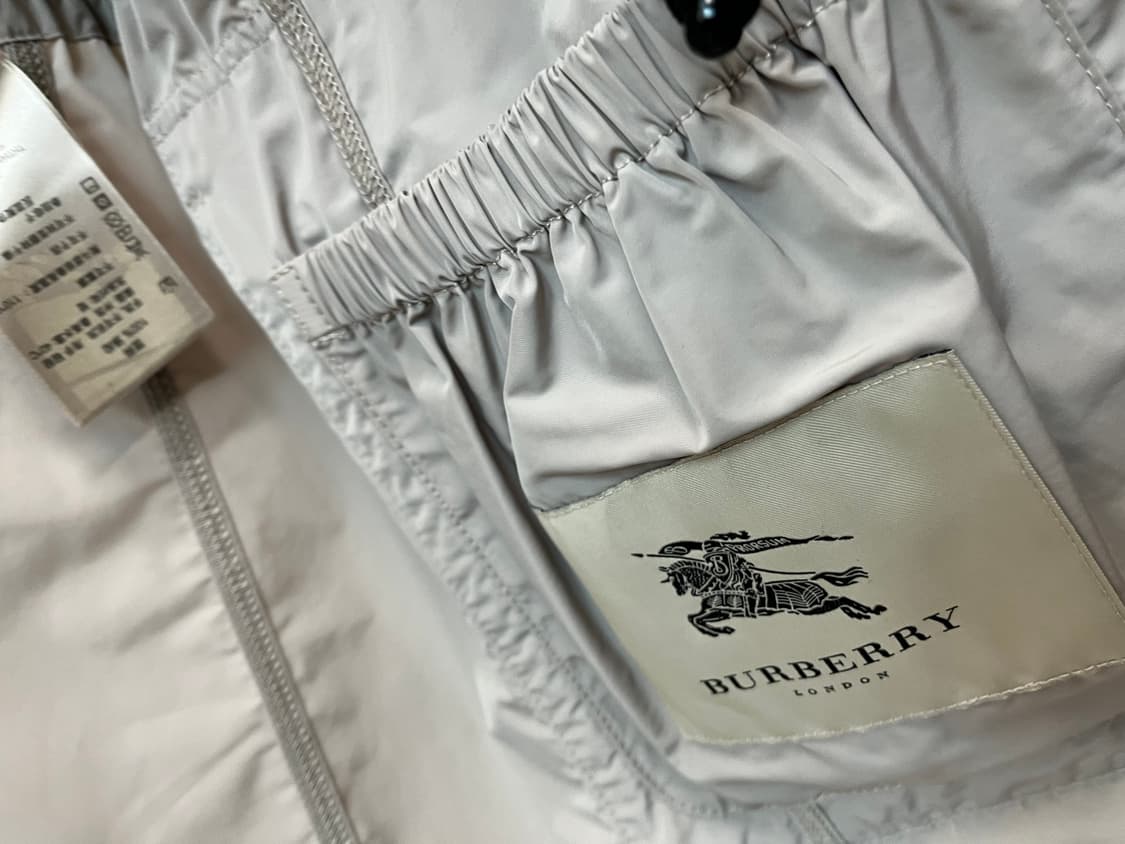 95-100) 버버리 런던 패커블 사파리 상품이미지8