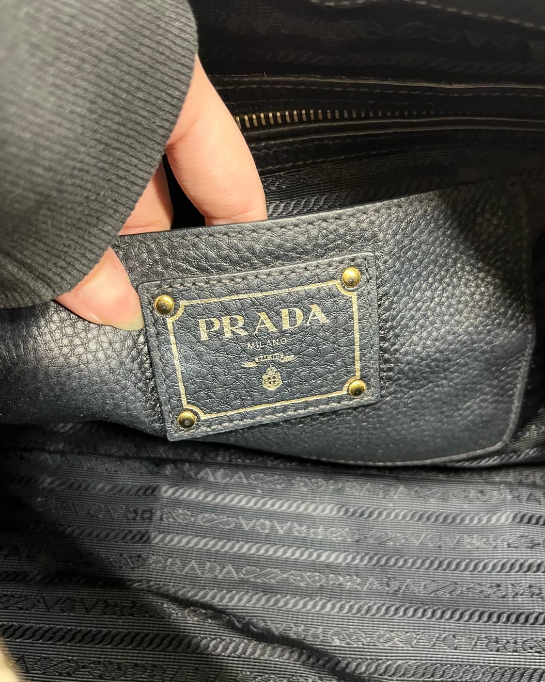 프라다 베텔로 다이노 투웨이 백 상품이미지8