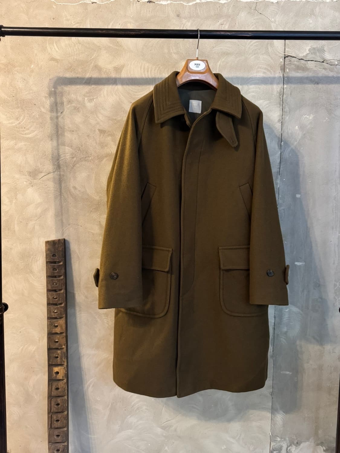 어나더오피스 코트 100 상품이미지1