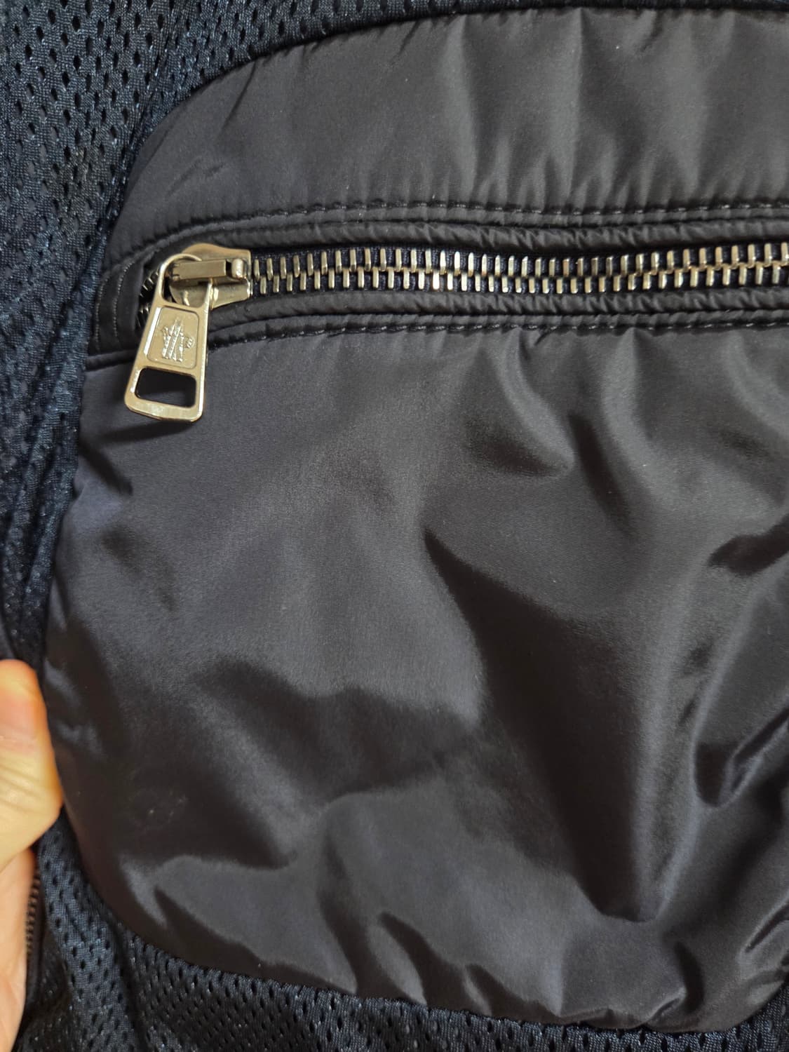 몽클레어 바람막이 바이커 자켓 네이비 상품이미지5