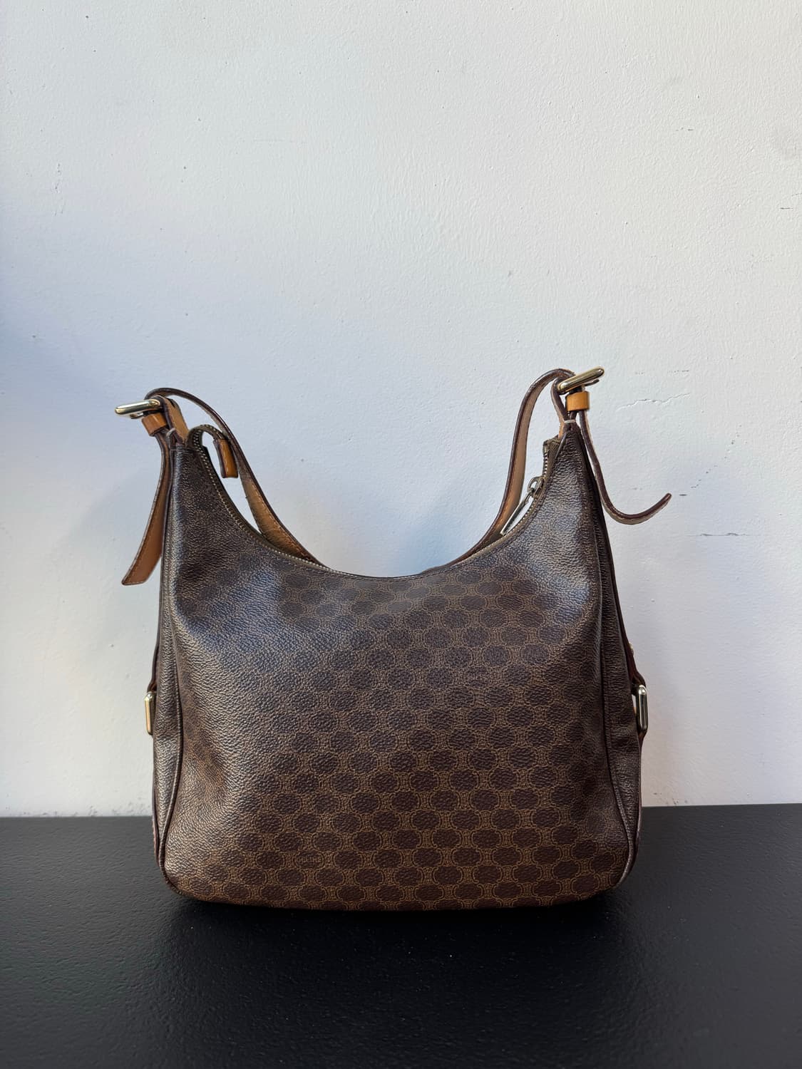 셀린느 블라종 마카담 숄더백 상품이미지1