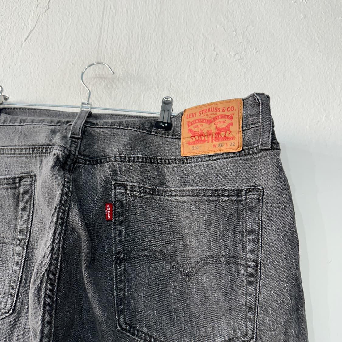 리바이스514 데님 흑청바지 36 상품이미지2
