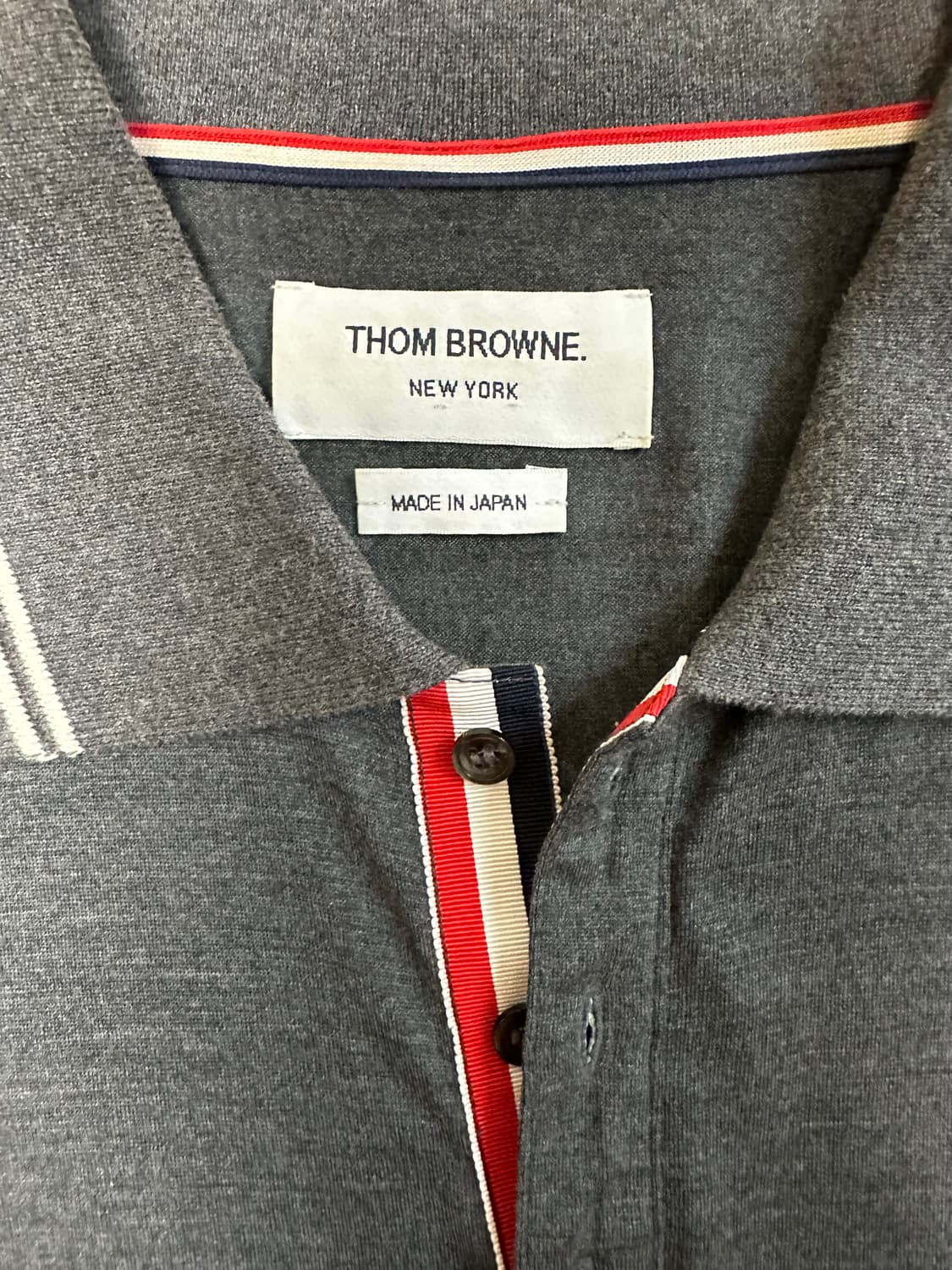 톰브라운 반팔 카라티 다크 그레이 Size 2 상품이미지1