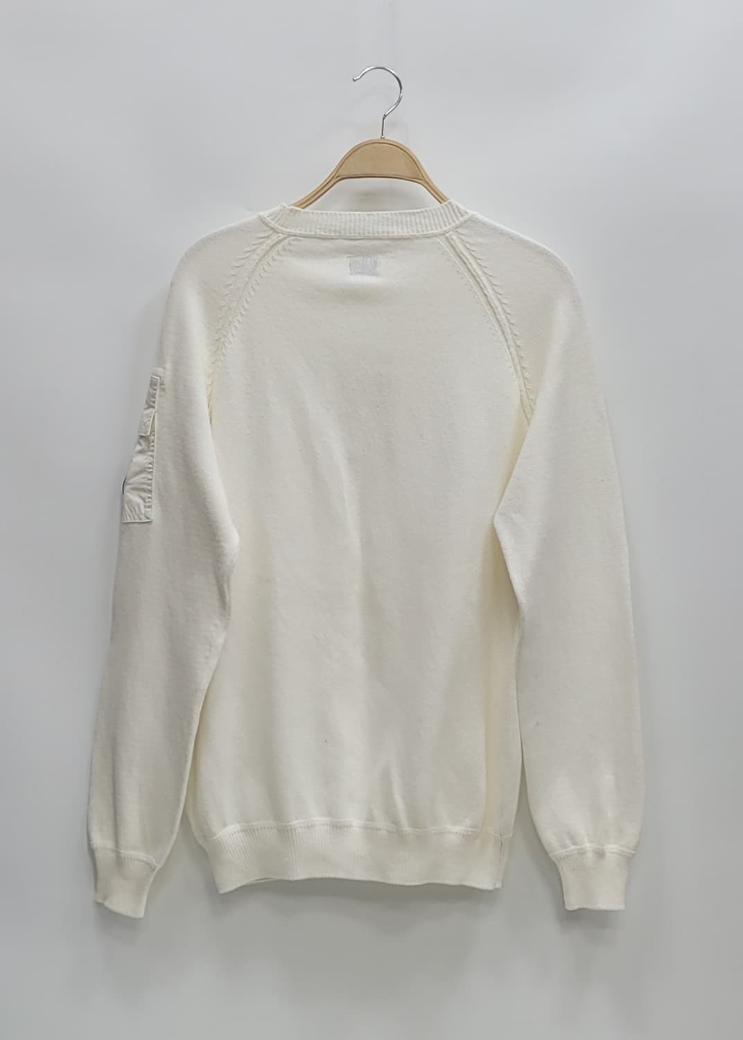 CP COMPANY CP컴퍼니 렌즈 와펜 니트 / 남 50 (L)
 상품이미지2