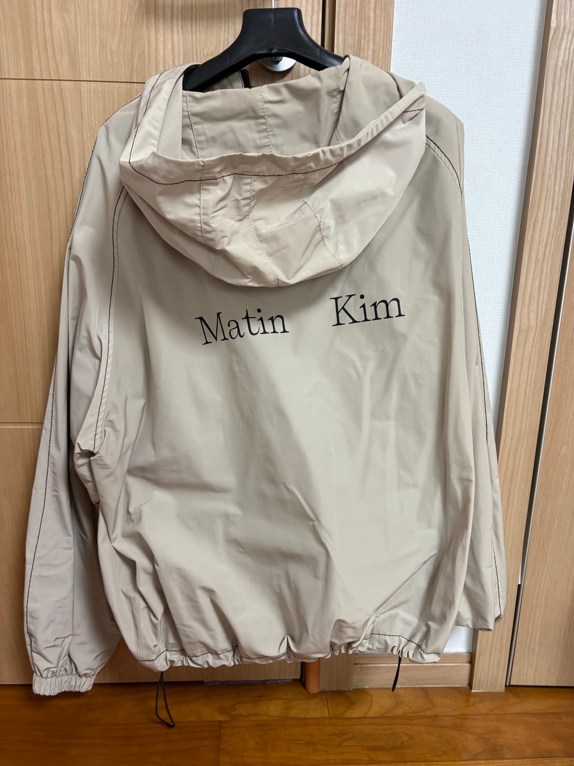 마뗑킴 바람막이 베이지 상품이미지1