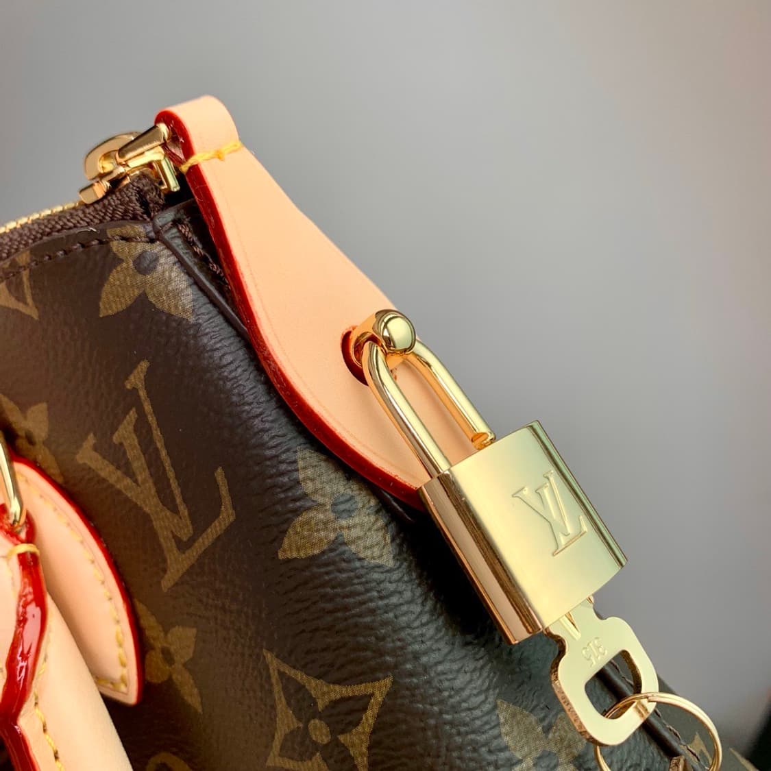 26SS 루이비통 락킷백 상품이미지4