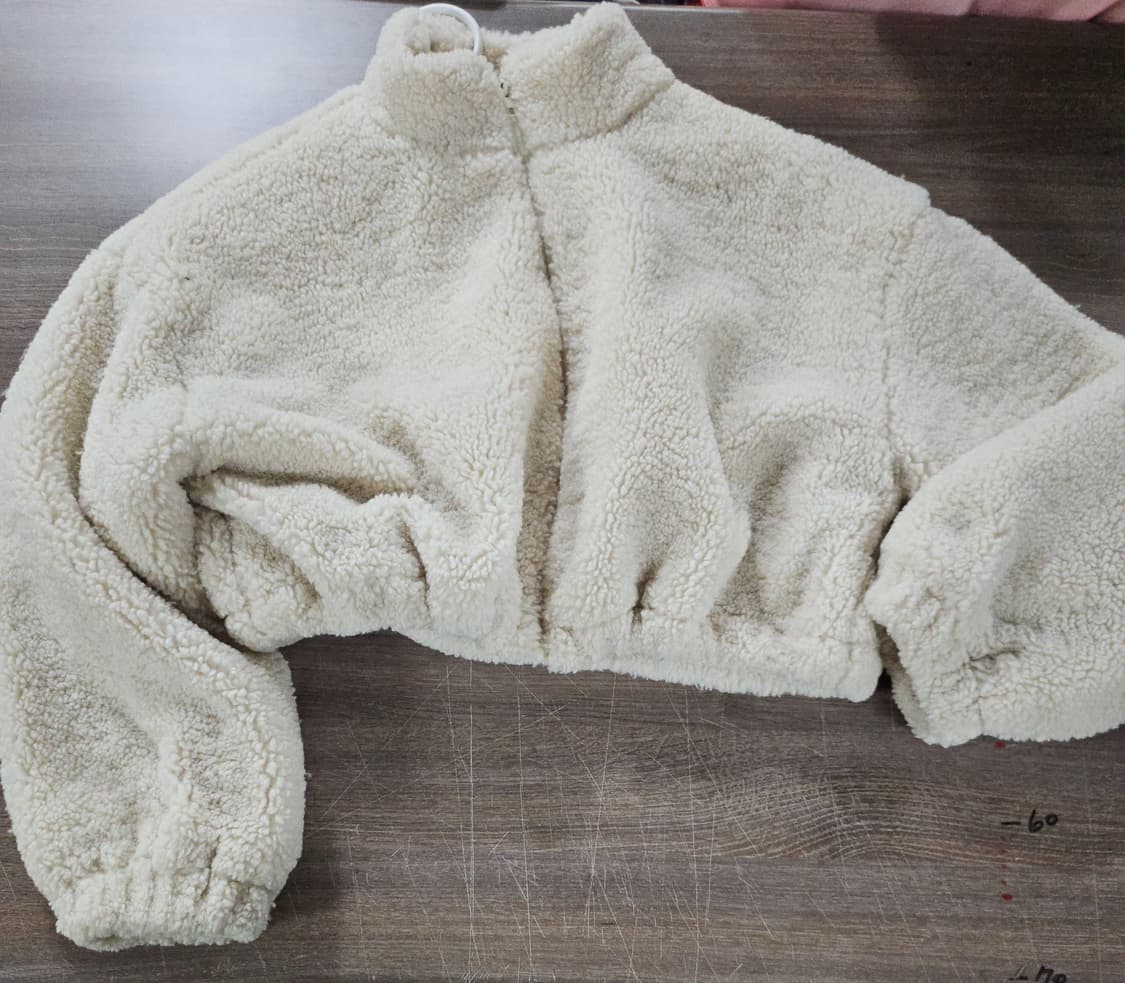 아이보리 뽀글이 후리스 도톰 크롭 집업  F 상품이미지3