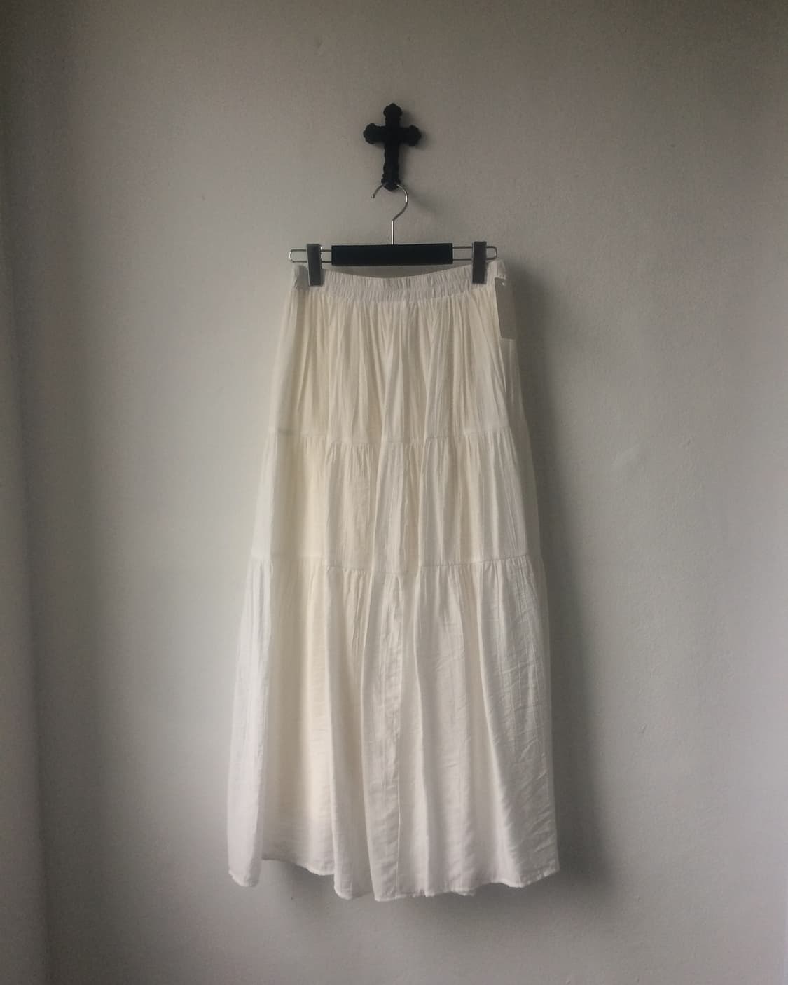 White long skirt 상품이미지1