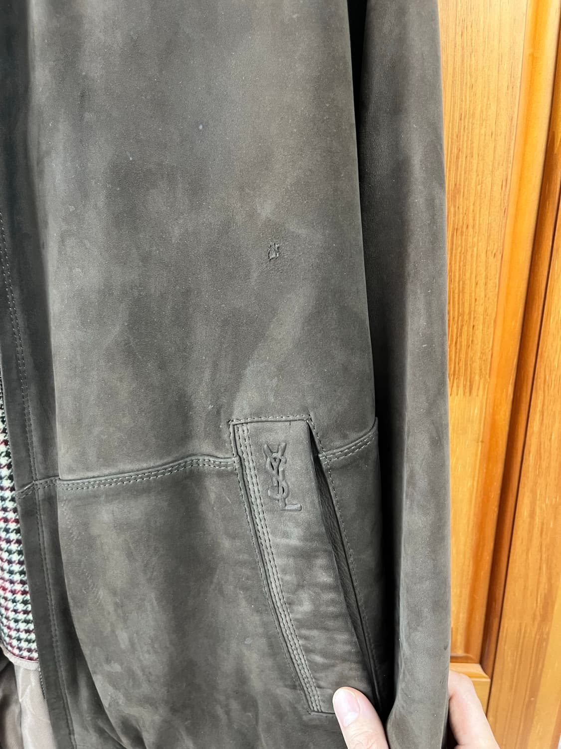 입생로랑 레더라펠 스웨이드 가죽 자켓 상품이미지5