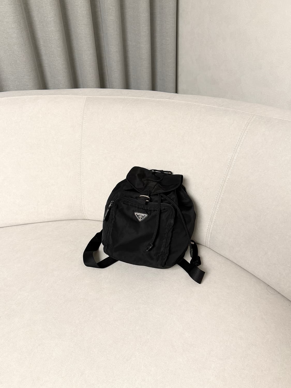 프라다 포코노 백팩 상품이미지1