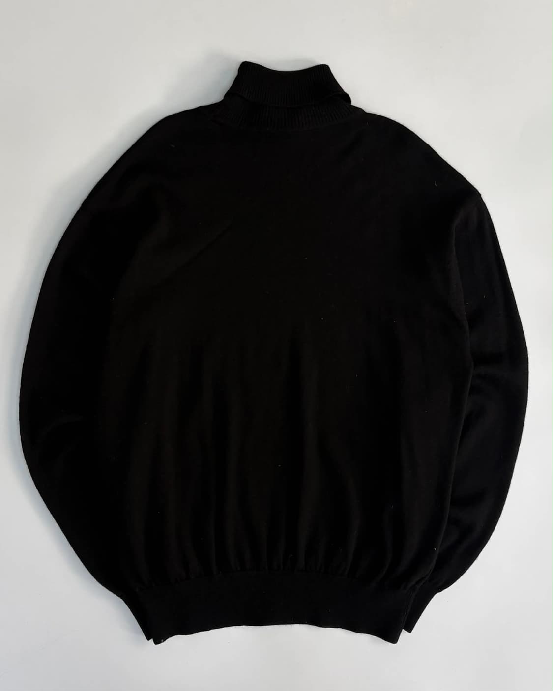 [100] 입생로랑 블랙 터틀넥 울 니트 상품이미지2
