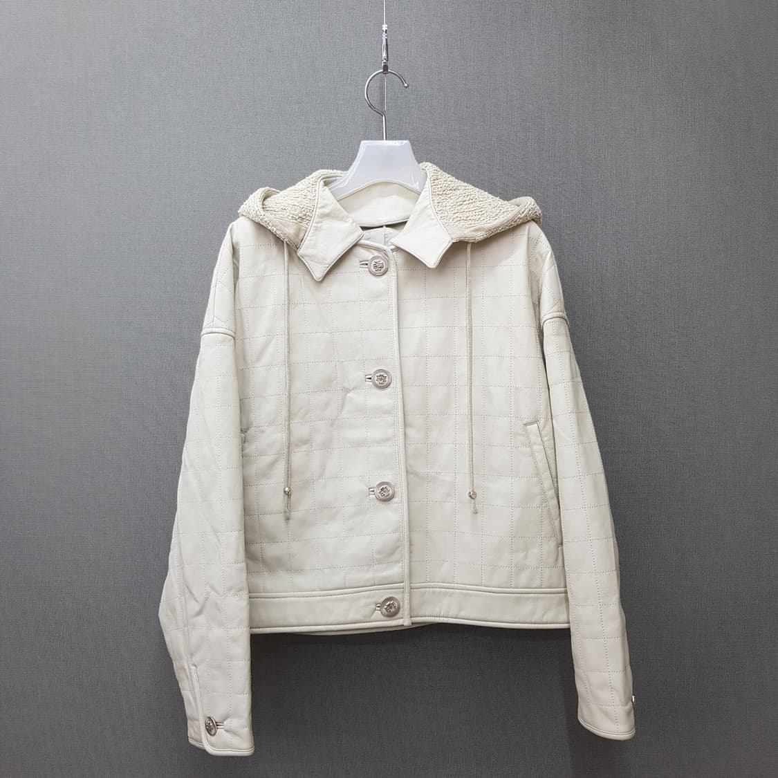 한섬 타임 2021 퀄팅 페이크 레더 후드 자켓 F사이즈 상품이미지1