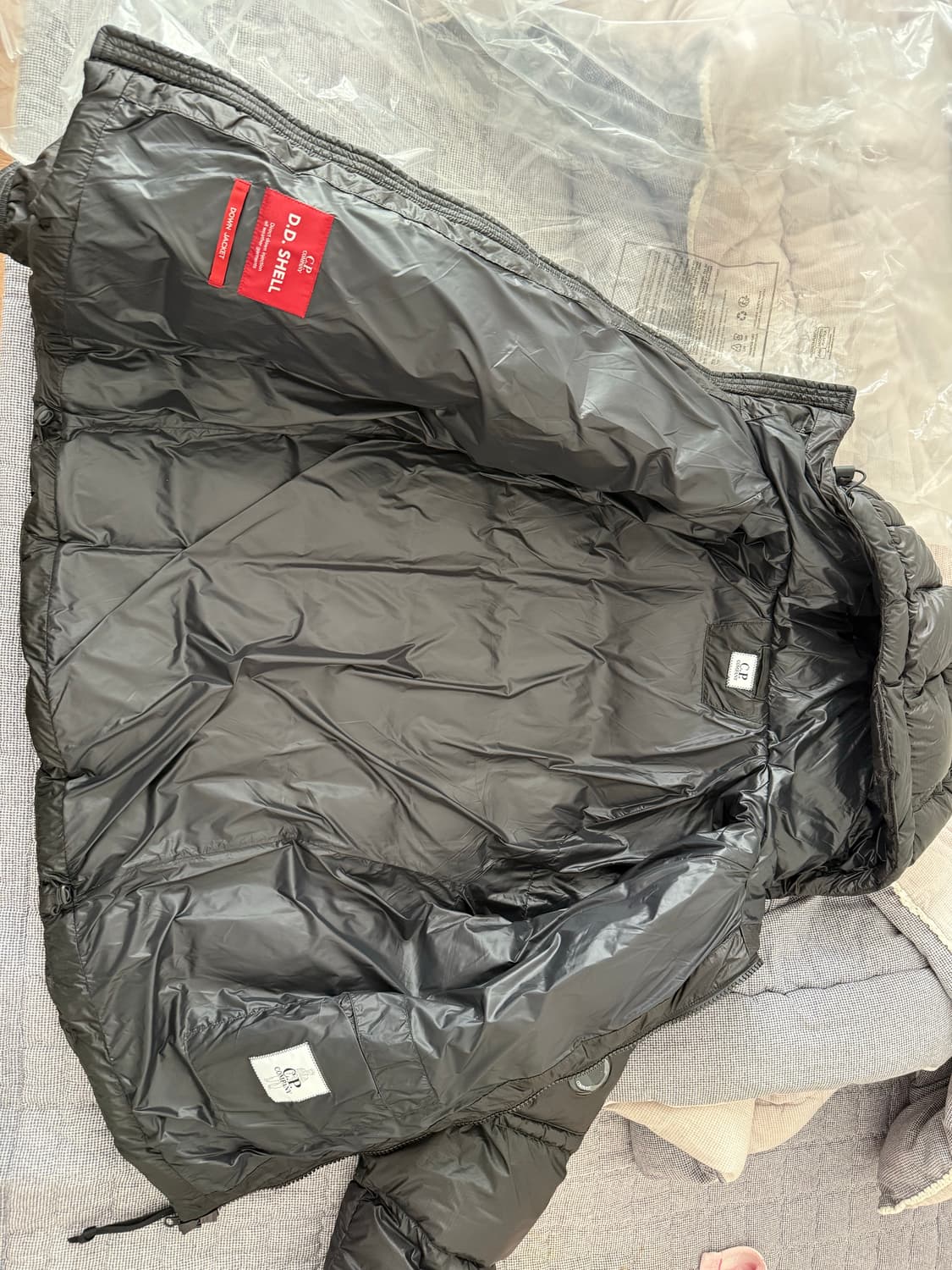 [M]CP컴퍼니 D.D. 쉘 후드 다운 자켓 블랙 - 25FW 상품이미지8