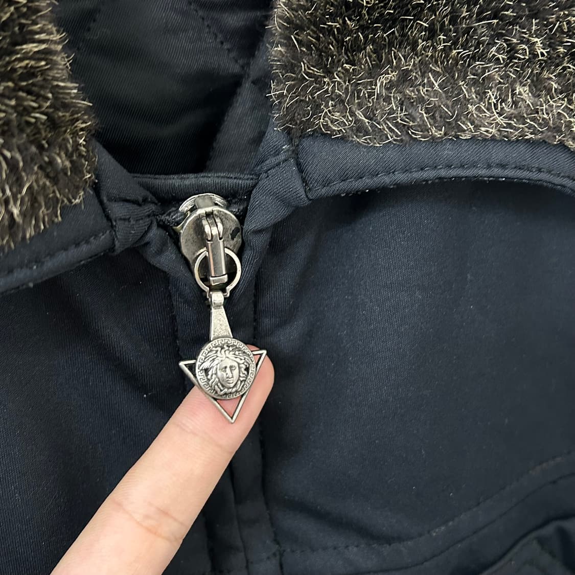 베르사체 스포츠 90s 쉐르파 점퍼 자켓 상품이미지7