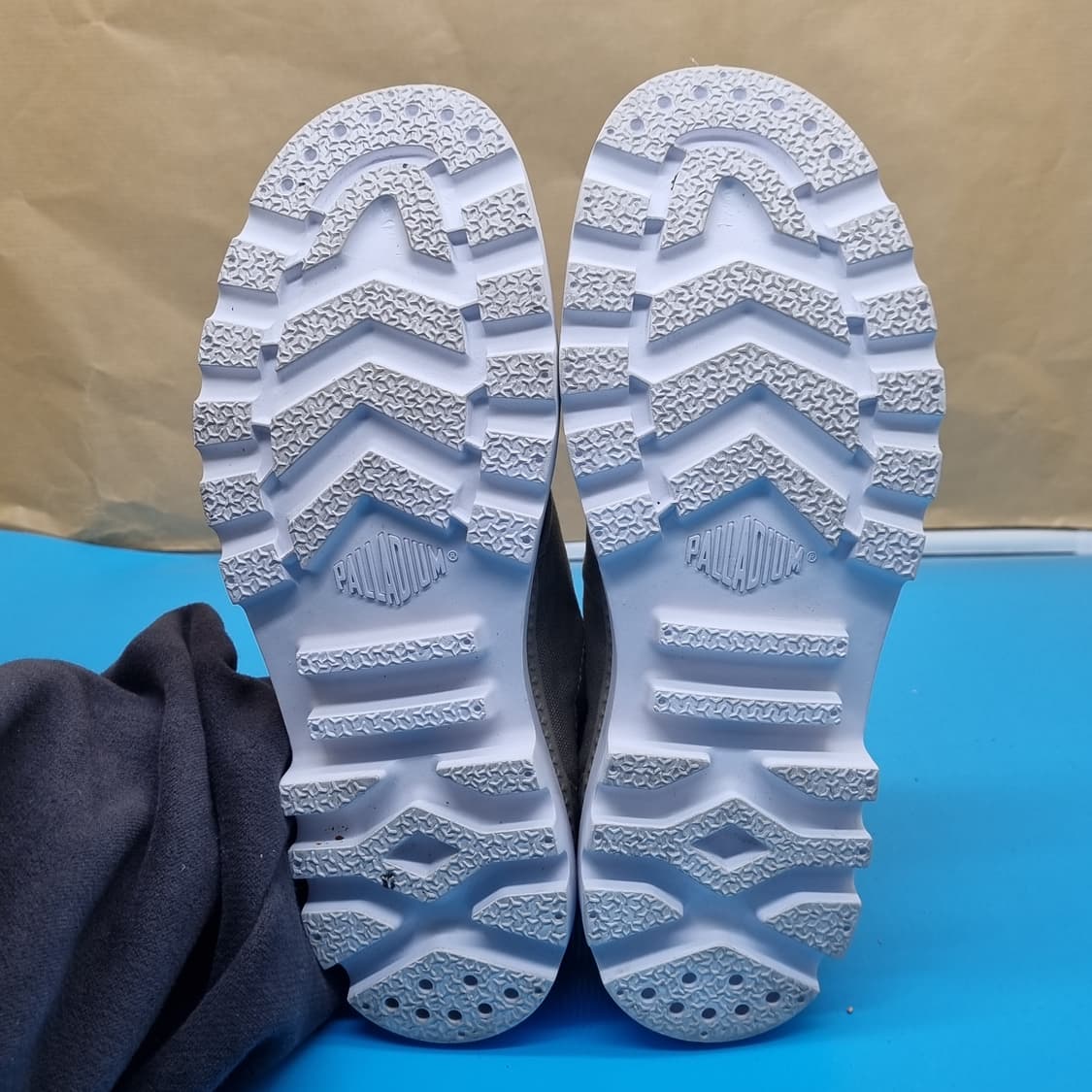 팔라디움 블랑크 여성운동화230. 상품이미지3