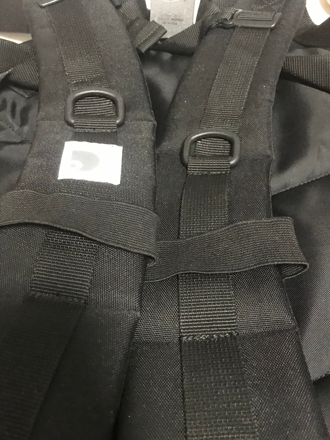 (무배) 칼하트 리플렉티브 킥플립 백팩 상품이미지7