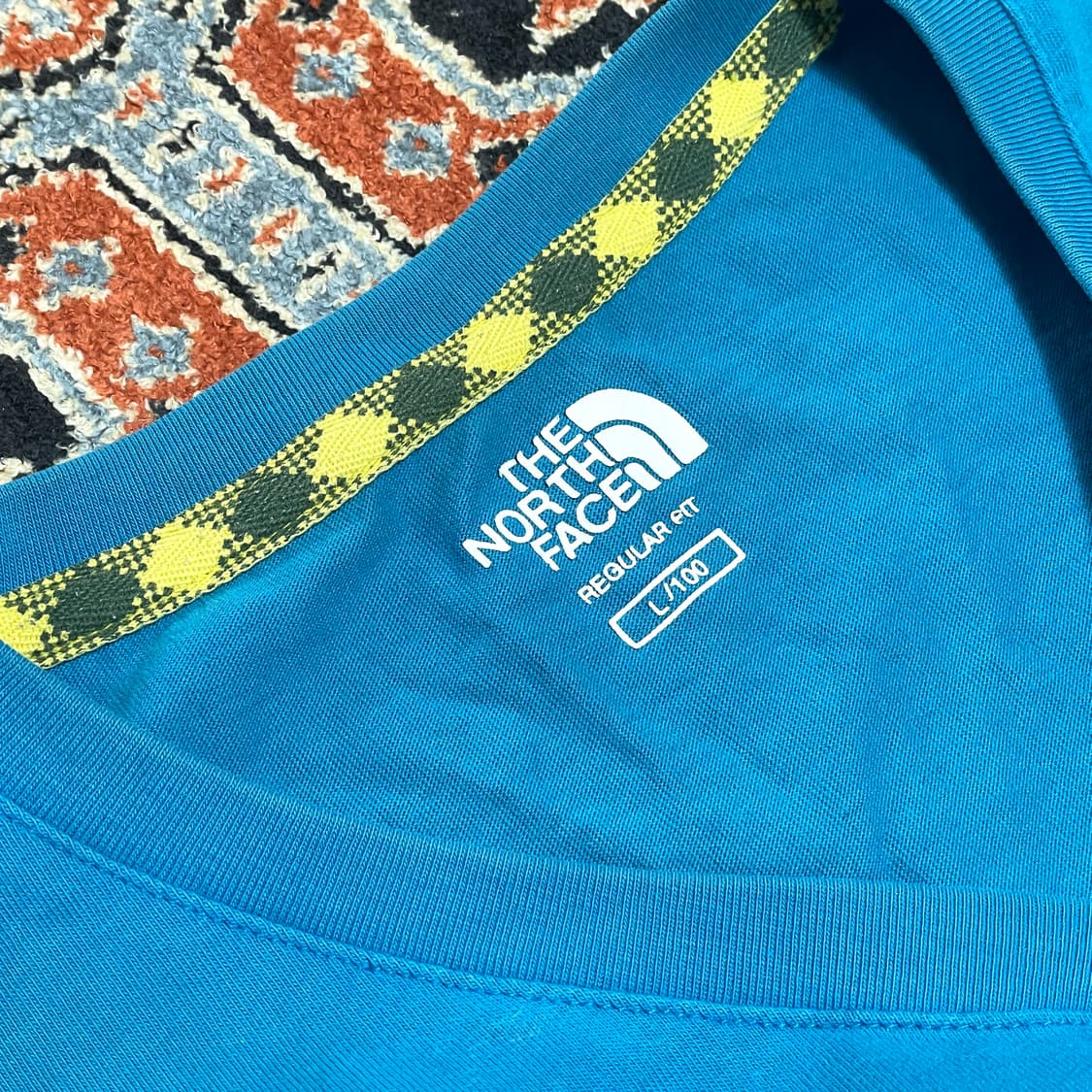 노스페이스 블루 브이넥 반팔티셔츠 여성L 상품이미지4