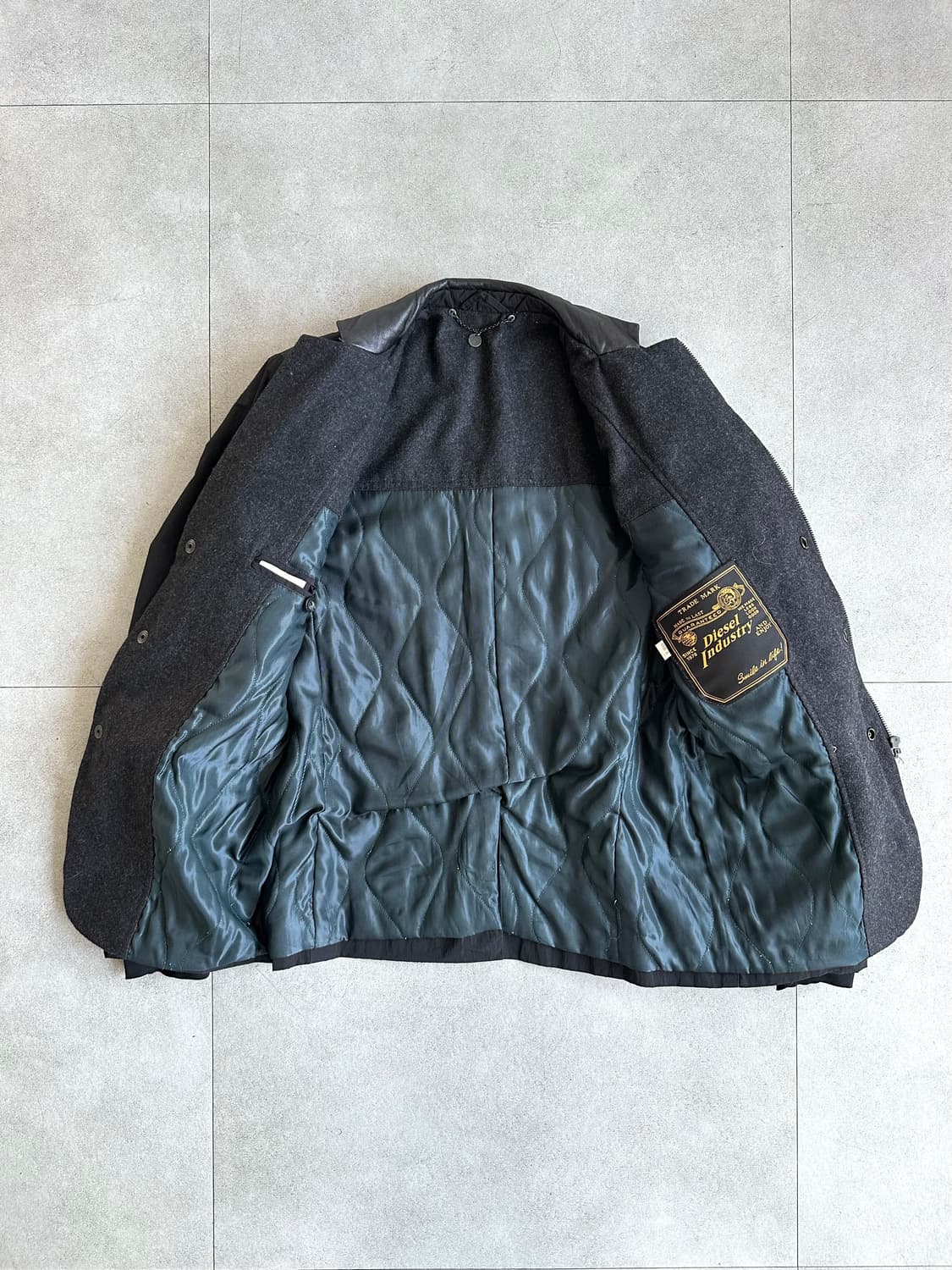 디젤 비대칭 코팅 슬리브 레이어드 자켓 상품이미지7