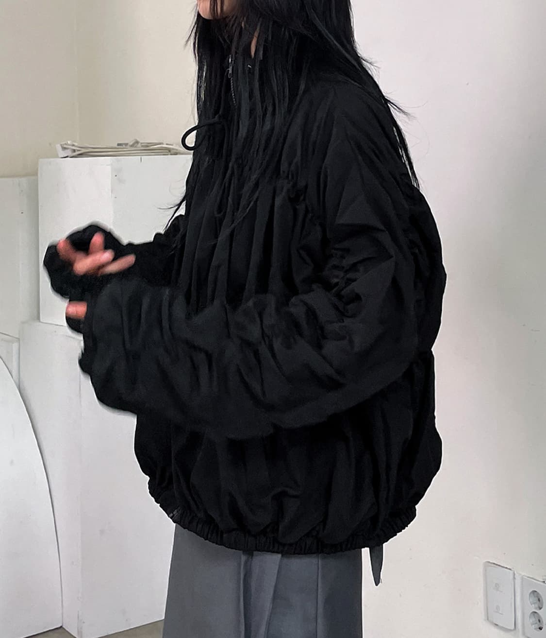 우화 미니멀 스트링 셔링 집업 자켓 점퍼 / 링클 벌룬 상품이미지1