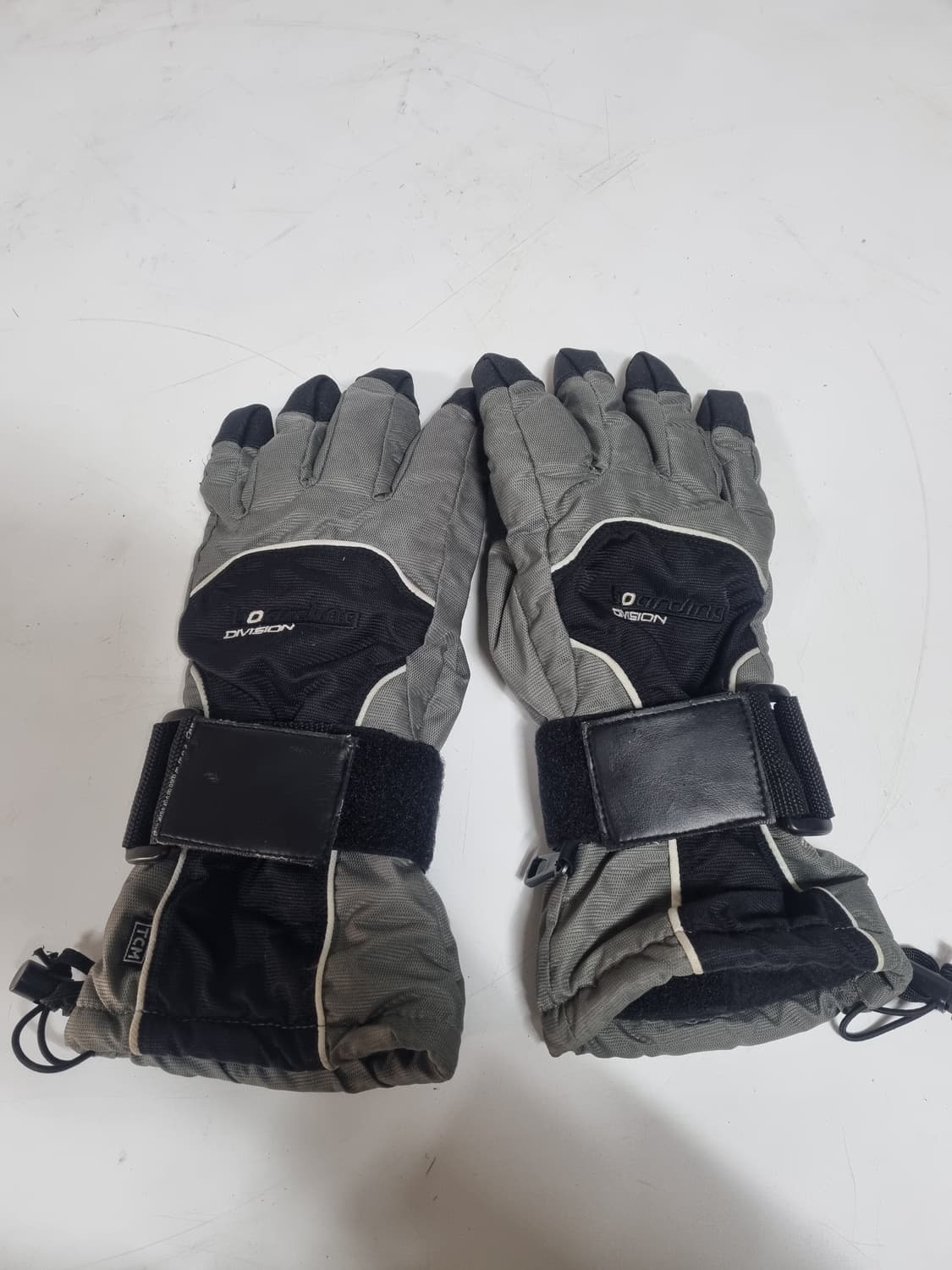 DIVISION 스키/보드 장갑 상품이미지1