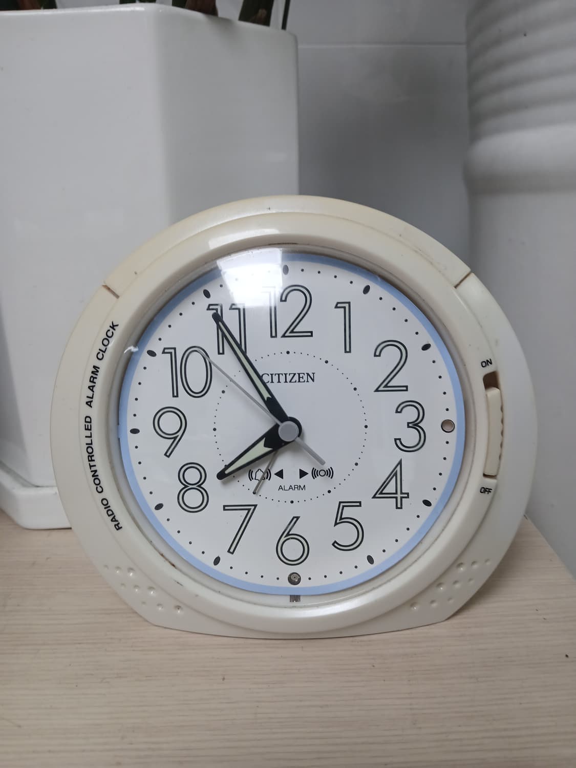 시티즌 라디오 컨트롤 알람 탁상시계 상품이미지1