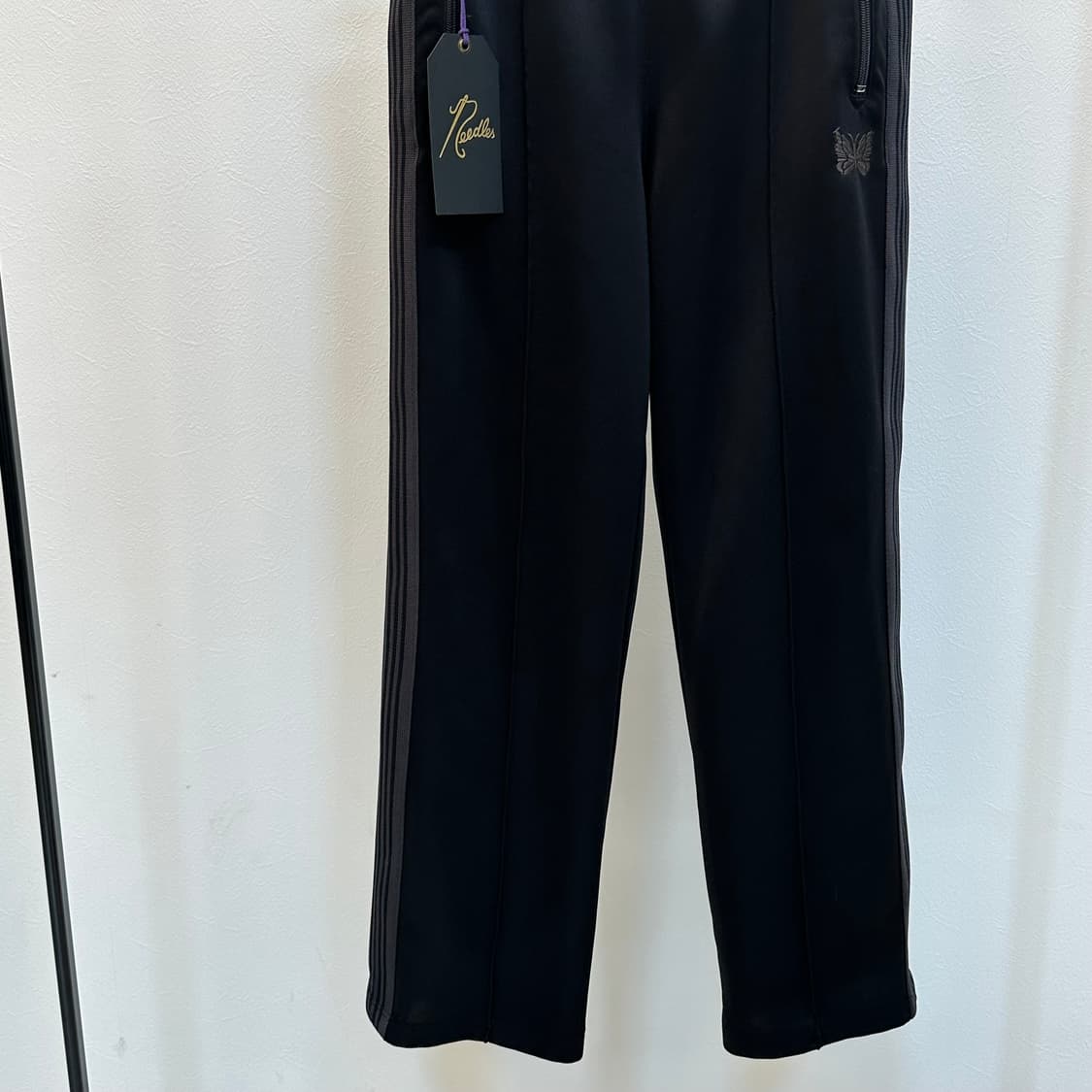 니들스 트랙팬츠  상품이미지3