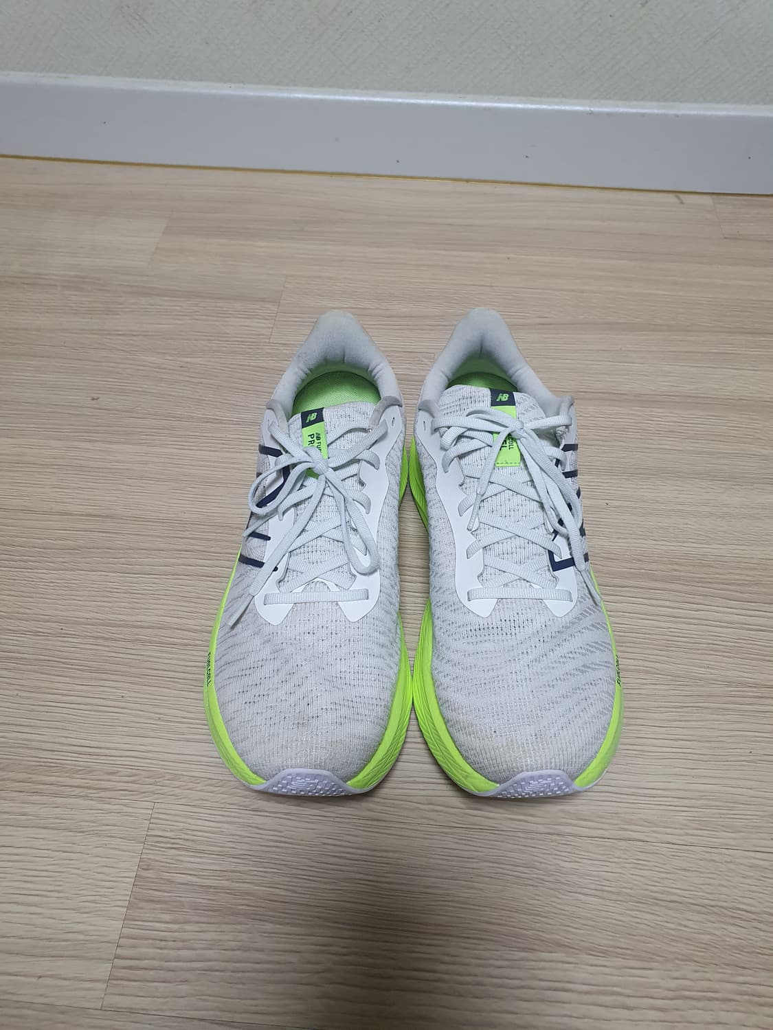 뉴발란스 퓨어셀 프로펠 v4 러닝화 285 상품이미지3