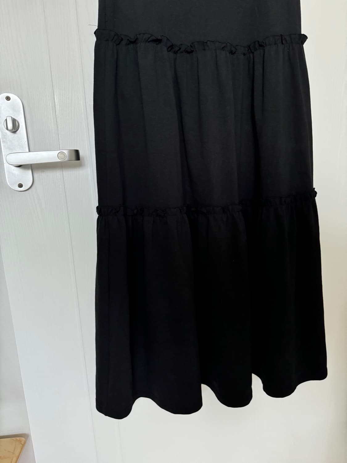 Black Tiered Sleeveless Dress 상품이미지3