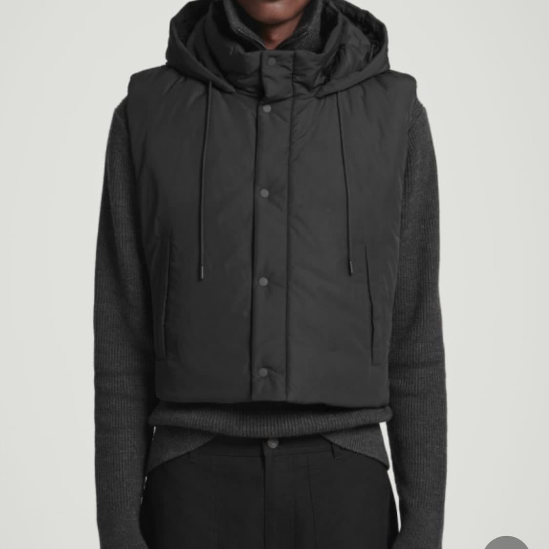 코스 버클 사이드 패딩 후드 조끼 상품이미지1