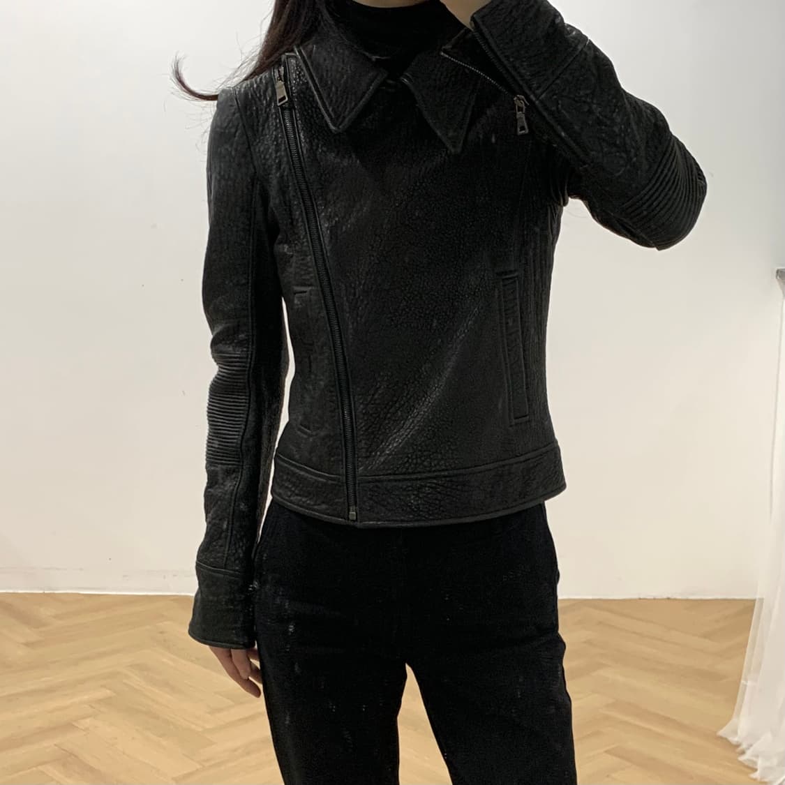 프라다 여성 램스킨 집업 레더 가죽 자켓 상품이미지2