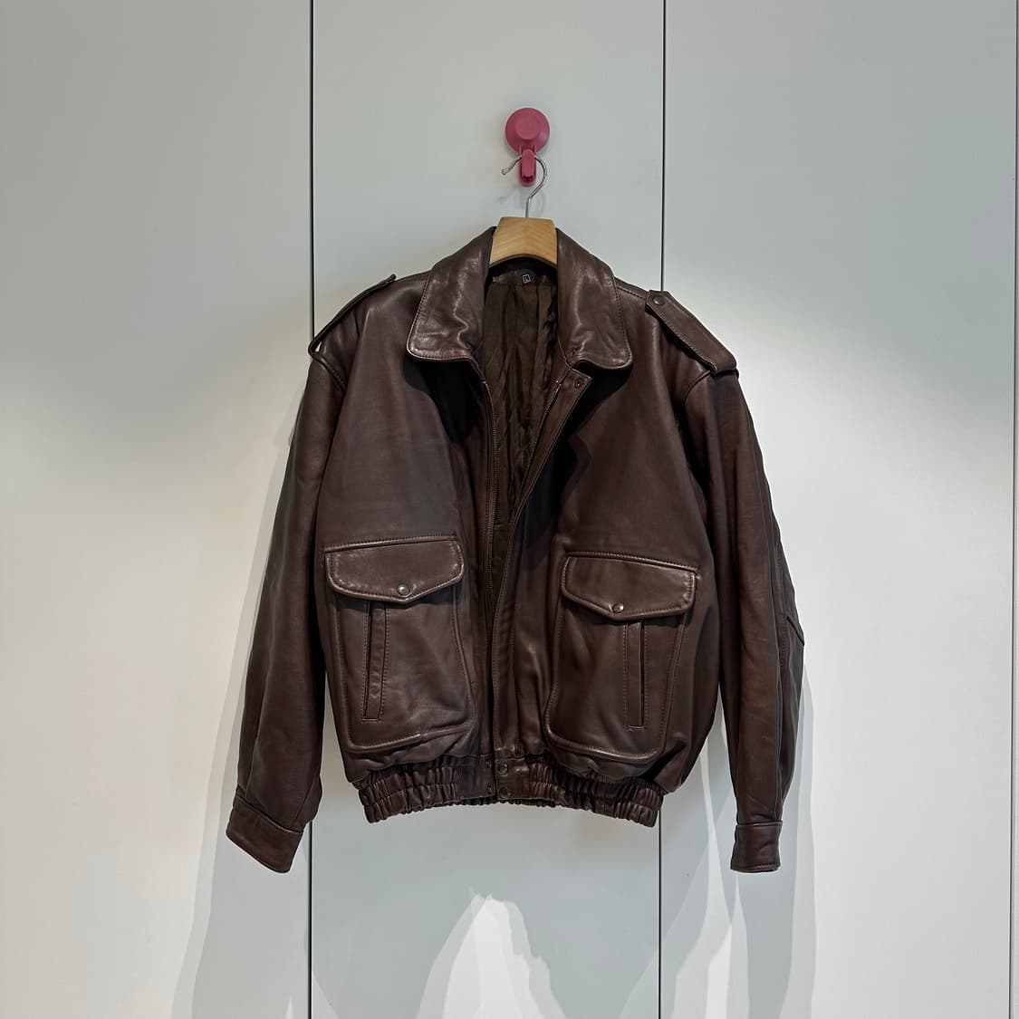 이태리메이드 헤비 램스킨 a-2 리리집업 자켓 상품이미지2