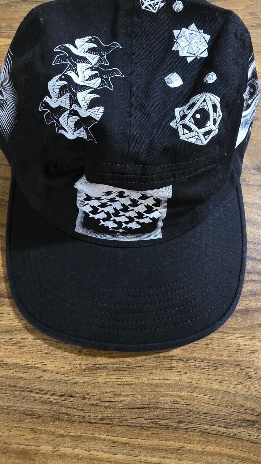 [새상품]슈프림 17SS MC 에셔 캠프캡 상품이미지1