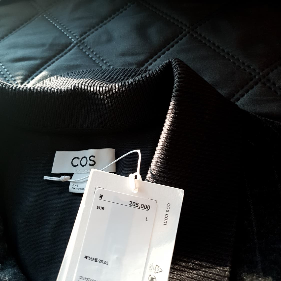 신품L) 코스 릴랙스드 핀스트라이프 울블렌드 저지셔츠 1251077002 상품이미지4