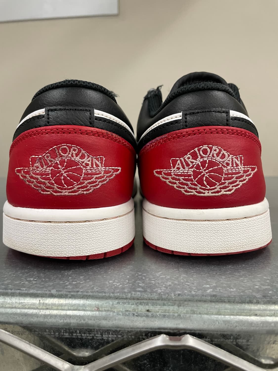 나이키 조던1 로우 브레드 토 265 상품이미지9