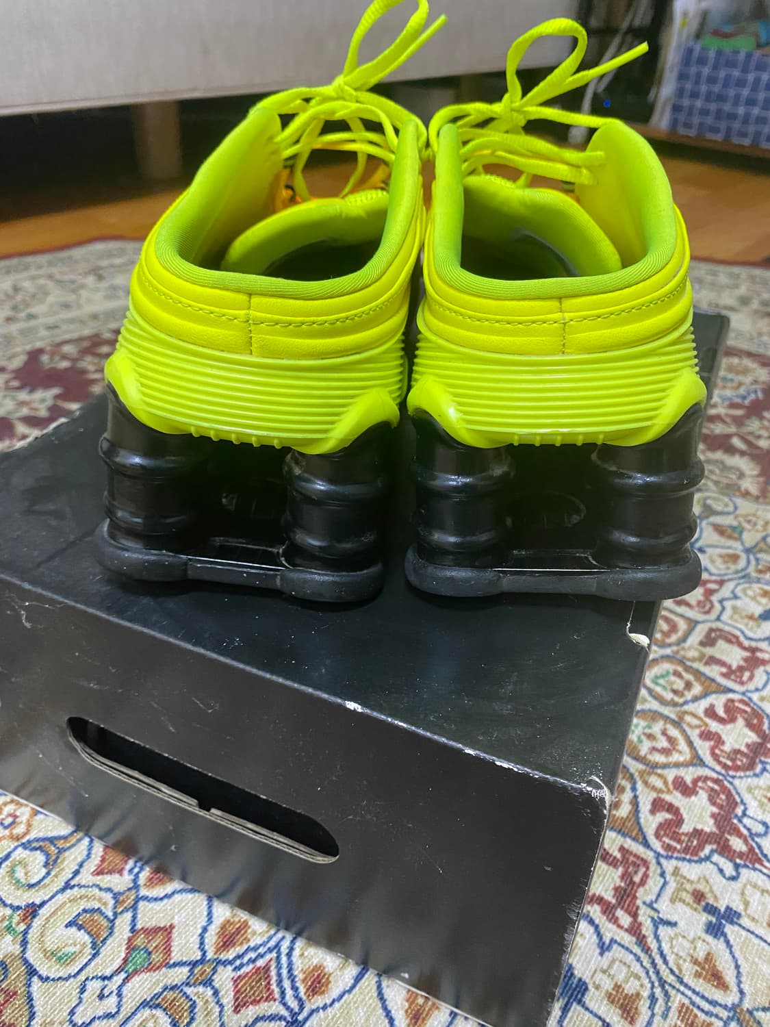 [275] 나이키 x 마틴 로즈 샥스 MR4 세이프티 오렌지 상품이미지3