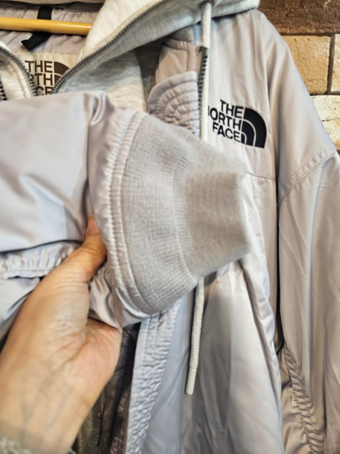 노스페이스 봄버 패딩 자켓 L(100) 상품이미지3